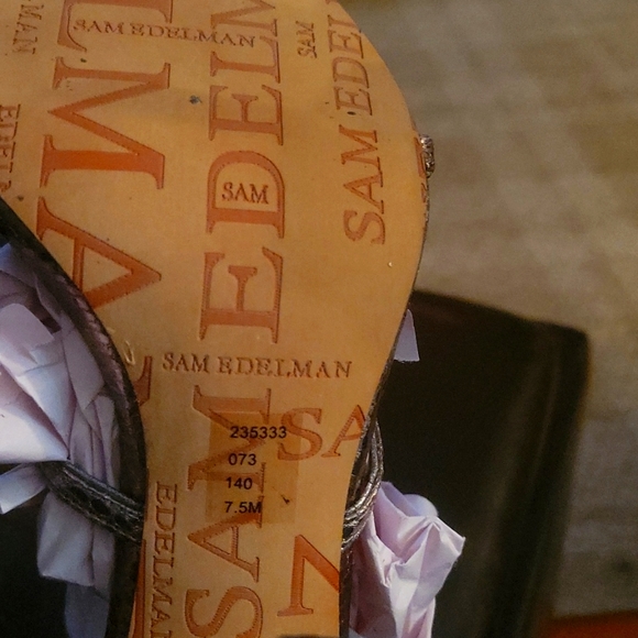 Women's size 7.5M gladiator style Sam Edelman sandal metal and silver in color. - Picture 3 of 5